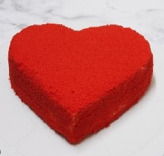 Özel Yapım Kırmızı Kalp 6-9 Kişilik Yaş Pasta